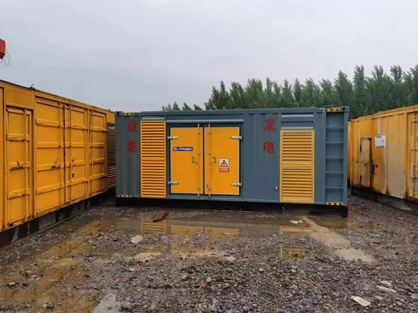 三沙柴油发电机如何判断干式空气滤清器是否需要更换？